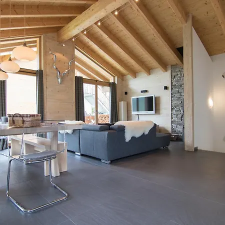 Chalet Le Petit Mouton בקתה סאס פה